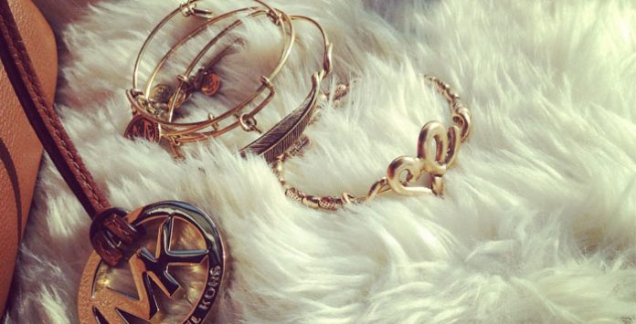 alex and ani bangles