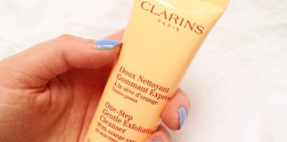 Clarins one Stop Exfoliating Cleanser review