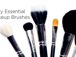 essential makeup brushes